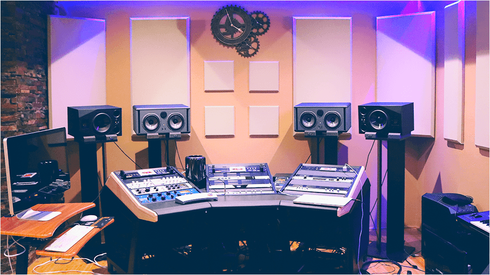 How To Start Your Own Radio Show | Radio.co